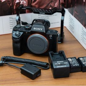 SONY α7Sii a7s2 ミラーレス一眼 本体 バッテリー2個付き