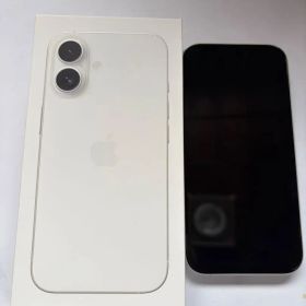 iPhone16 128GB ホワイト SIMフリー／美品／側面に小さなキズあり