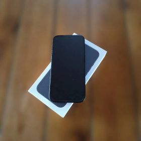 Apple iPhone 16 256gbブラック 本体