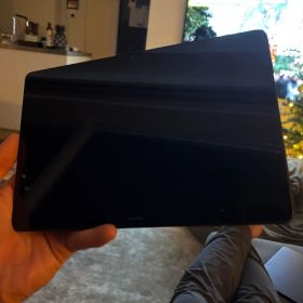 HUAWEI MediaPad T5 Wi-Fiモデル AGS2-W09