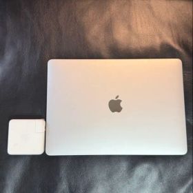 MacBook Pro 13インチ M1 2020 8GB 512GB 充電器付