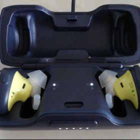 BOSE SoundSport Free ジャンク品ペアリング不可