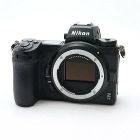 【中古】 《並品》 Nikon Z6II ボディ 【メディアカバー部底部外装カバー部品交換/各部点検済】 [ デジタルカメラ ]