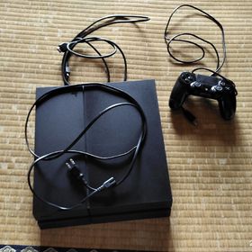 プレイステーション4(PlayStation4)のPS4 本体 箱付き(家庭用ゲーム機本体)