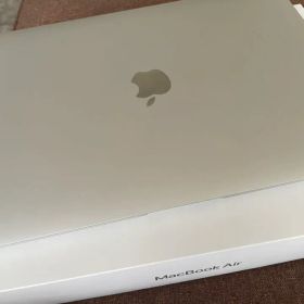 MacBook Air (Retinaディスプレイ, 13-inch, 202…