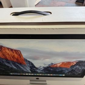 iMac 27インチ Magic Mouse & Keyboard付き