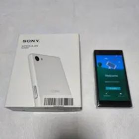 【ほぼ未使用】SONY Xperia Z5 Compact E5823 本体
