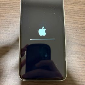 Apple iPhone 11 ホワイト 本体 64GB