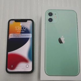 4-376 iPhone11 128GB 本体 バッテリー88% グリーン