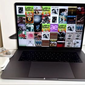 【未だ現役】MacBookPro2016 15” i7/16GB/250SSD