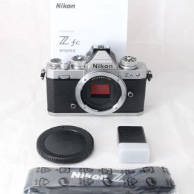 ☆美品・ショット数2858☆ Nikon ミラーレス一眼カメラ Z fc ボディ シルバー Zfc ニコン #4346