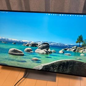 Dell U2720QM 27インチ 4K モニター①