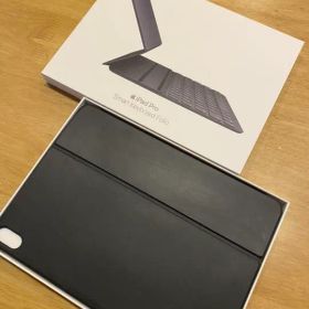 Smart Keyboard Folio (11インチ iPad Pro )