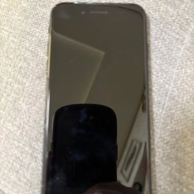 Apple iPhone SE（第２世代）本体