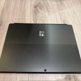 Surface Pro8