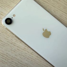 極美品 iPhoneSE3 128GB スターライト