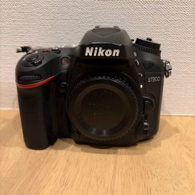 Nikon デジタル一眼レフカメラ D7200
