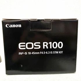Canon EOS R100 RF-S 18-45mmキット♡