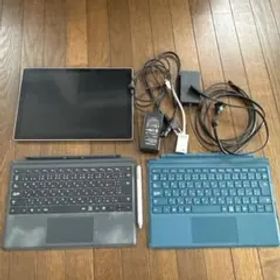 Microsoft Surface Pro5 i5 8GB、256GB、1796