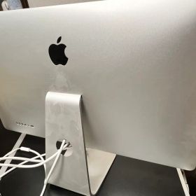 丁寧なたのめる便 サンダーボルトディスプレイ MC914J/B