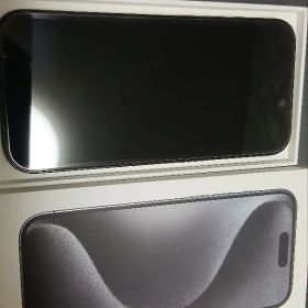 Apple iPhone 15 Pro 本体 ブラックチタニウム