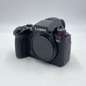 美品 パナソニック Panasonic LUMIX S5II DC-S5M2 ミラーレス一眼【C5955-60】