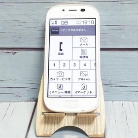 富士通 らくらくスマートフォン3 F-06F docomo ホワイト 本体 白ロム B656090