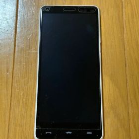 かんたんスマホ2＋ ホワイト