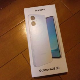 Samsung Galaxy A25 5G ホワイト