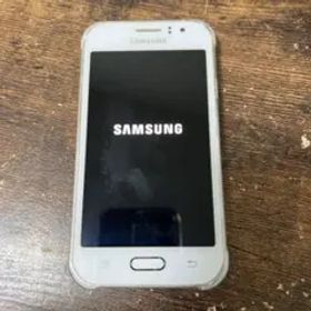 Galaxy J1 ace 白