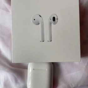 AirPods 第二世代