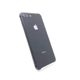 【全額返金保証】【最速発送】 iPhone 8 Plus 256GB スペースグレイ au 白ロム 動作確認済 82%