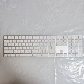 Apple magic keyboard テンキー 充電タイプ純正