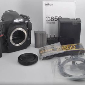 新品級の極上美品/動作◎ Nikon デジタル一眼レフカメラ D850 ボディ