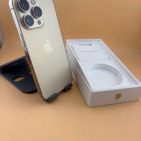 iPhone 14 Pro ゴールド128GBバッテリー100%美品。