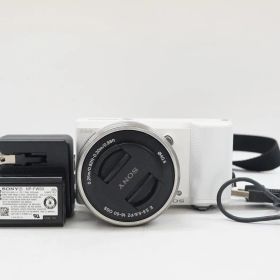 L092209)SONY ソニー ミラーレス一眼 α5000 ホワイト レンズ E 3.5-5.6/PZ 16-50 OSS
