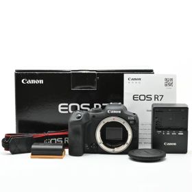 ＜美品＞ Canon EOS R7 ボディ｜APS-Cミラーレス一眼｜高速AF・高速連写対応｜スポーツ・野鳥撮影に最適｜シャッター数2万回以下