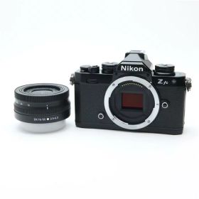 【中古】 《美品》 Nikon Zfc 16-50 VR レンズキット ブラック 【背面モニター部組部品交換/各部点検済】 [ デジタルカメラ ]