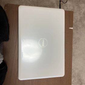 Dell Inspiron 15 5000シリーズ ノートPC