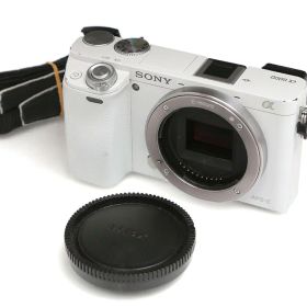 【中古】【並品】ソニー α6000 ILCE-6000 ボディ（センサー清掃済み） CA01-B4256-2P2B SONY ソニー α Eマウント ミラーレス APS-C