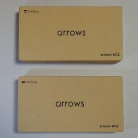 【新品未使用】arrows We2 ホワイト 2台セット
