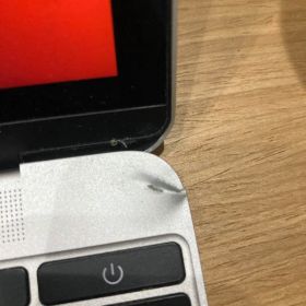 MacBook本体 2017 12インチ