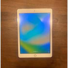 アップル(Apple)のiPad 第6世代(タブレット)