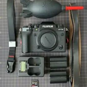 FUJIFILM X-T4 ミラーレスカメラ ボディ ブラック