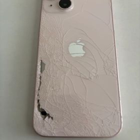 【ジャンク品】iphone13 背面割れ