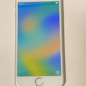 Apple iPhone 8 シルバー SIMなし