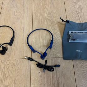 SHOKZ OpenRun(青), OpenRun pro(黒) 骨伝導イヤホン