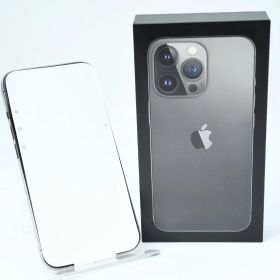 【液晶美品＊付属品完備】docomo SIMフリー iPhone13 Pro 256GB グラファイト