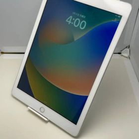 Apple iPad 第6世代 32GB Cellularモデル 現状品