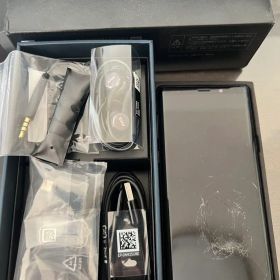 GalaxyNote9本体 SCV40 sim解除済、備品類付属